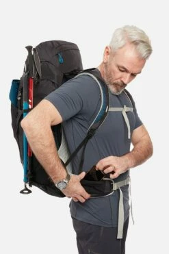 LOWE ALPINE AIRZONE TREK 45:55 Daypack -Wildernessshop Shop Lowe airzone trek 45 55 black5