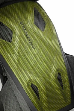 RAB AEON LT 12 DAYPACK -Wildernessshop Shop aeon lt 12 charcoal 6