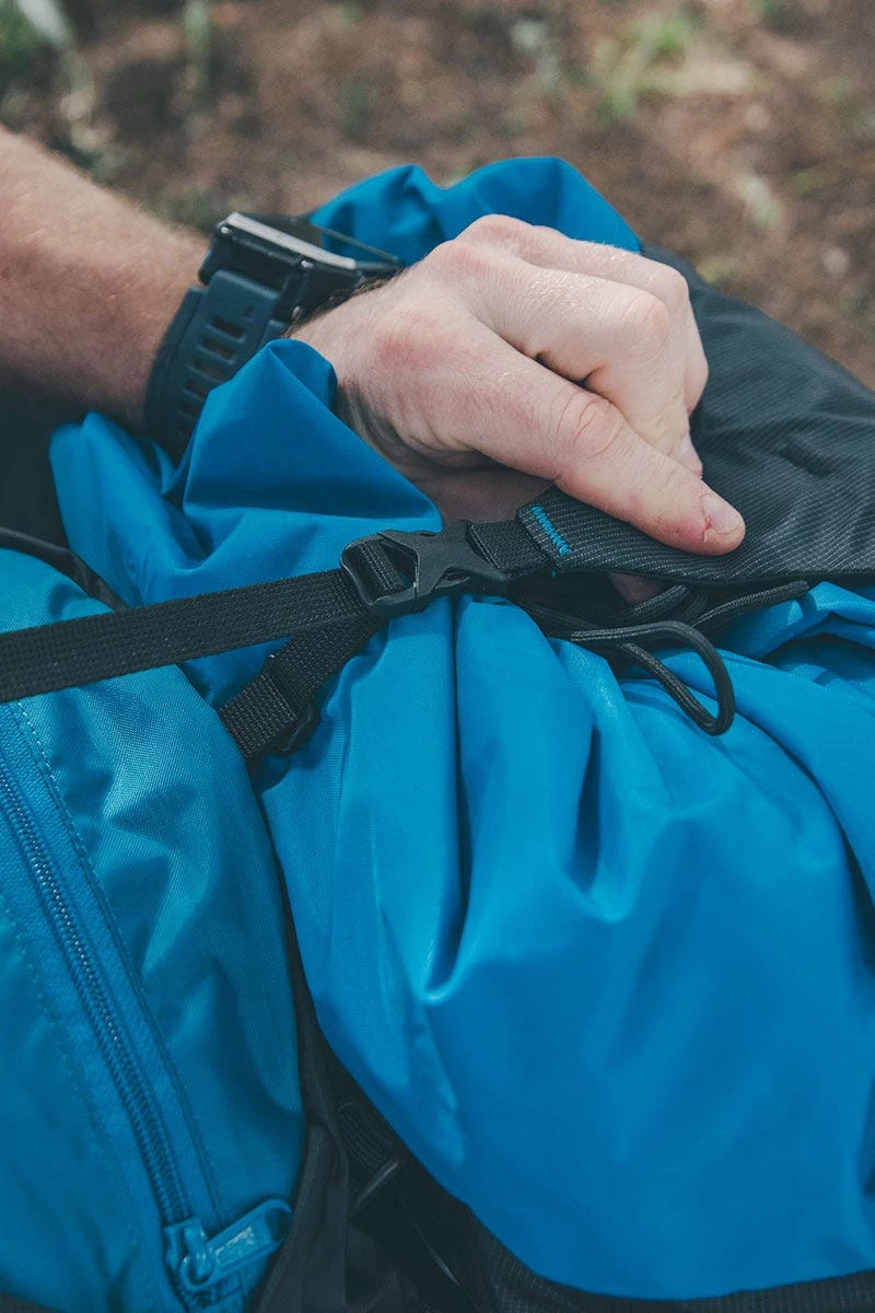 LOWE ALPINE MANASLU 65-80 Hiking Pack 11 LOWE ALPINE MANASLU 65-80 Hiking Pack - Image 11